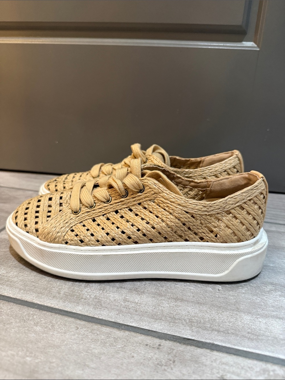 Charles David Woven Tan Lace-Up Platform Sneakers